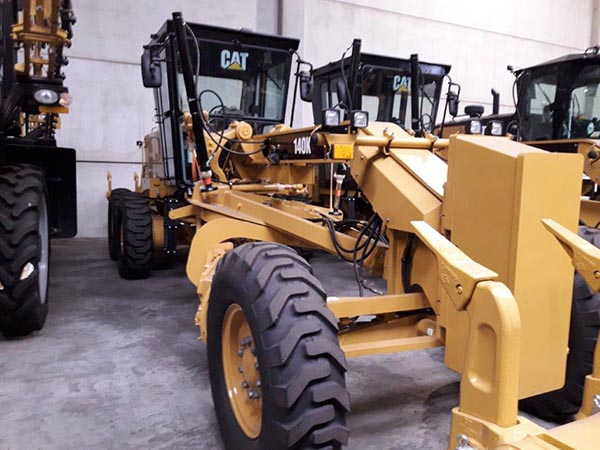 CATERPILLAR 140K for sale in the UK
